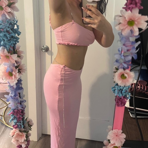 Bubblegum pink rhinestone two piece set size medium #pink #set #twopieceset - Picture 2 of 4